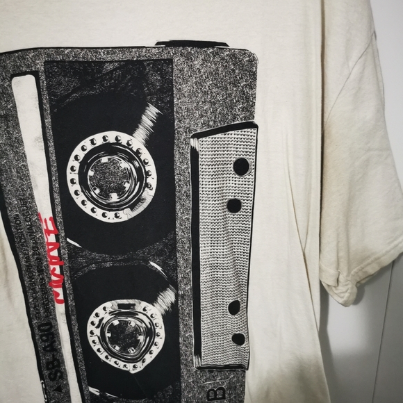 Supremebeing T-Shirt - Picture 3 of 12